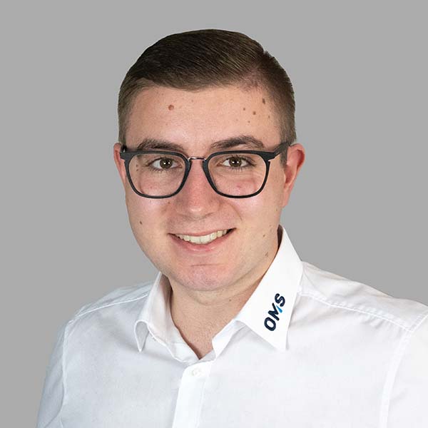 Robin Stelzig-Krombholz - Sales Manager - OMS Prüfservice GmbH - Kabelsketal